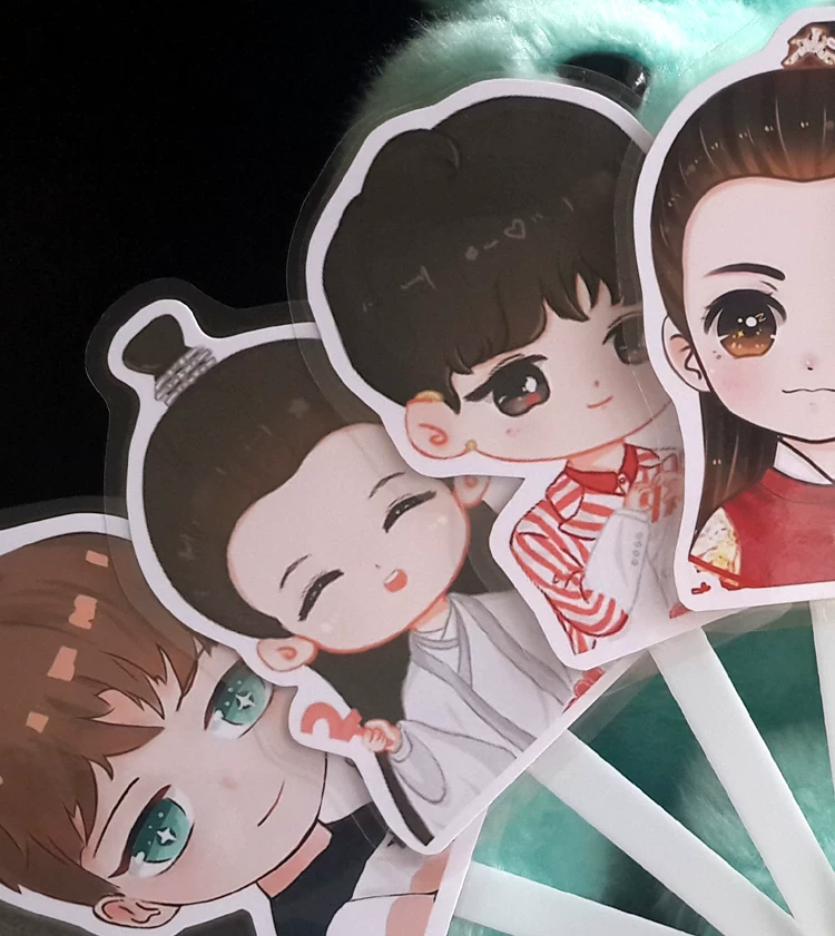 Custom 1-7 Photo Hand Fan - Stay Cool in Summer Heatwave | Personalized Concert & Festival Prop photo review